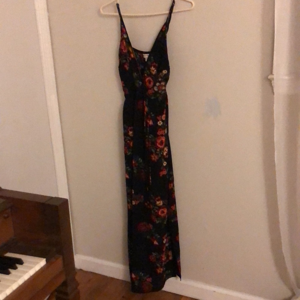 Monteau black floral lined maxi dress- small